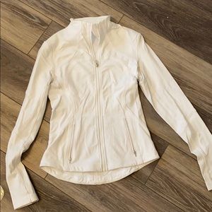White Lululemon jacket, zip up, size 6